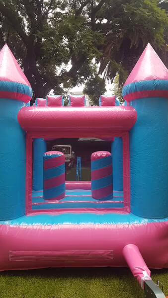 Inflable princesas disponible para renta en Ciudad de México