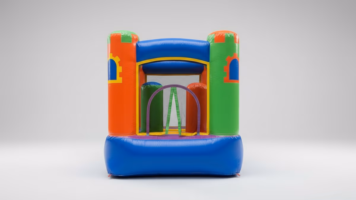 Inflable Mini Castillo vista frontal en interior de fiesta