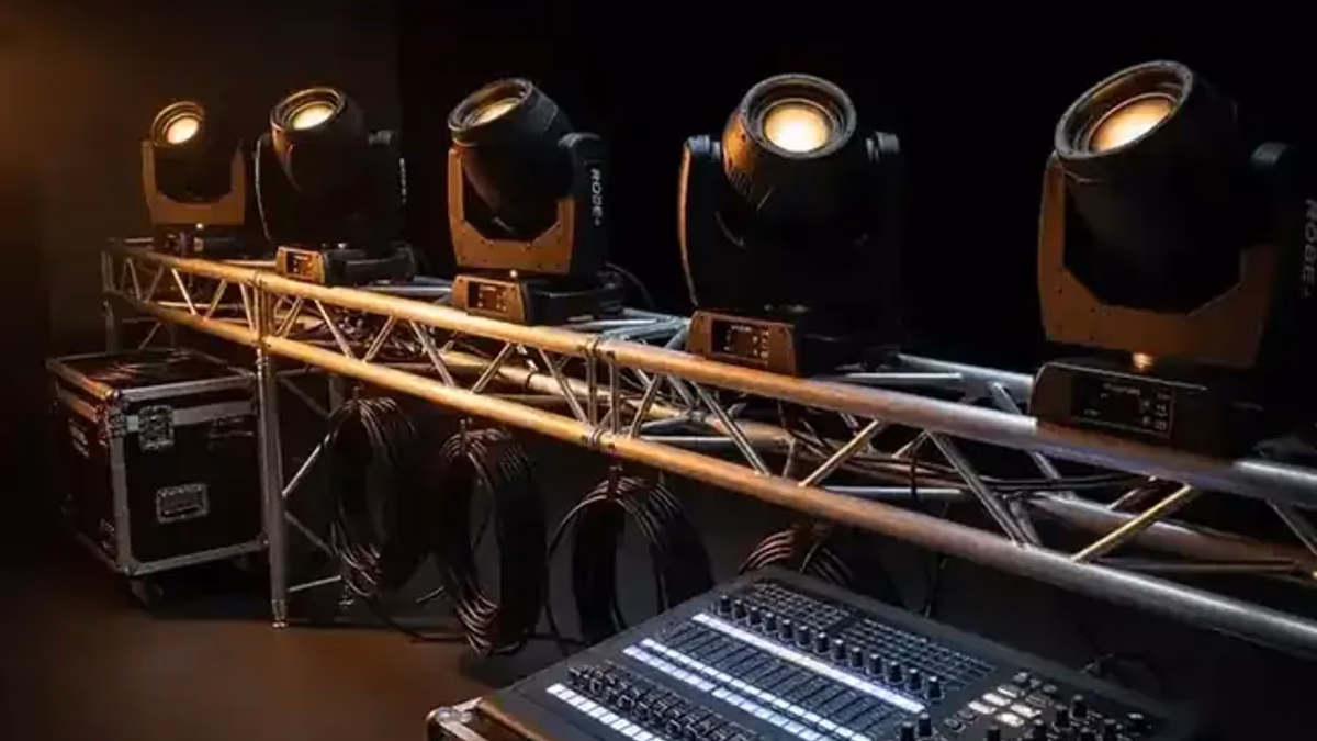 Iluminación profesional para eventos nocturnos